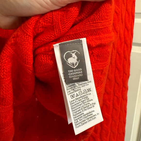 J. Crew Women's Cashmere Red Cable Knit Sweater Small - Picture 5 of 6